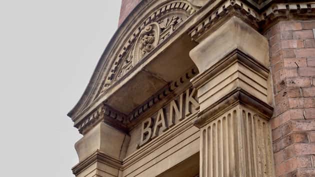 iStock_Bank_111719 iStock_Bank_111719